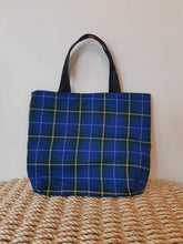Load image into Gallery viewer, Nova Scotia Tartan Bag