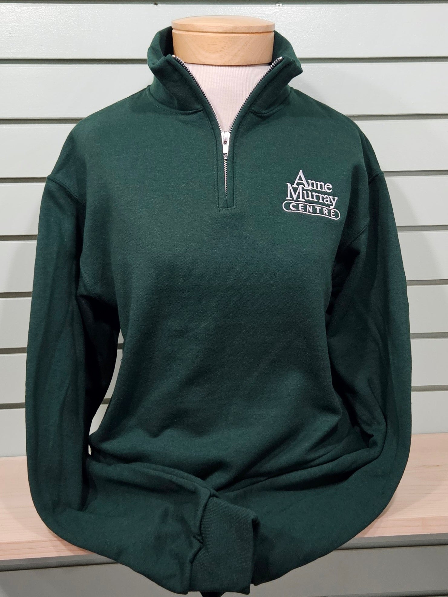 anneshirley ロンパ　M ERIC CARLE X moimoln】GIRLSモノグラムロンパース | おしゃれな